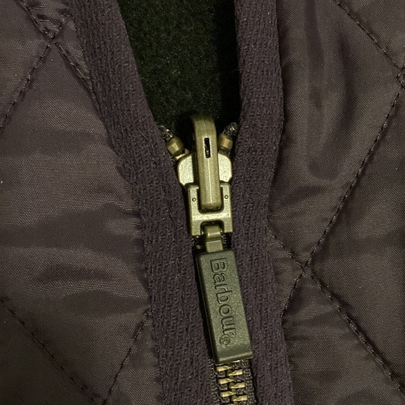 Barbour Quilted Zip-in Vest - Picture 3 of 7